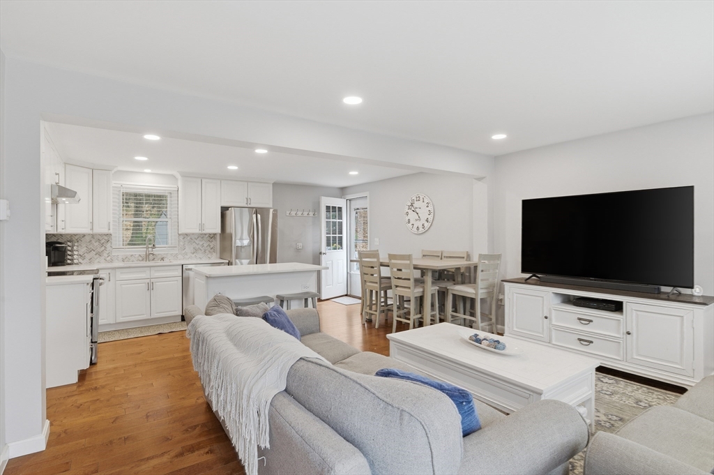 63 Klondike Road Dudley, MA 01571 - Photo 15 of 38