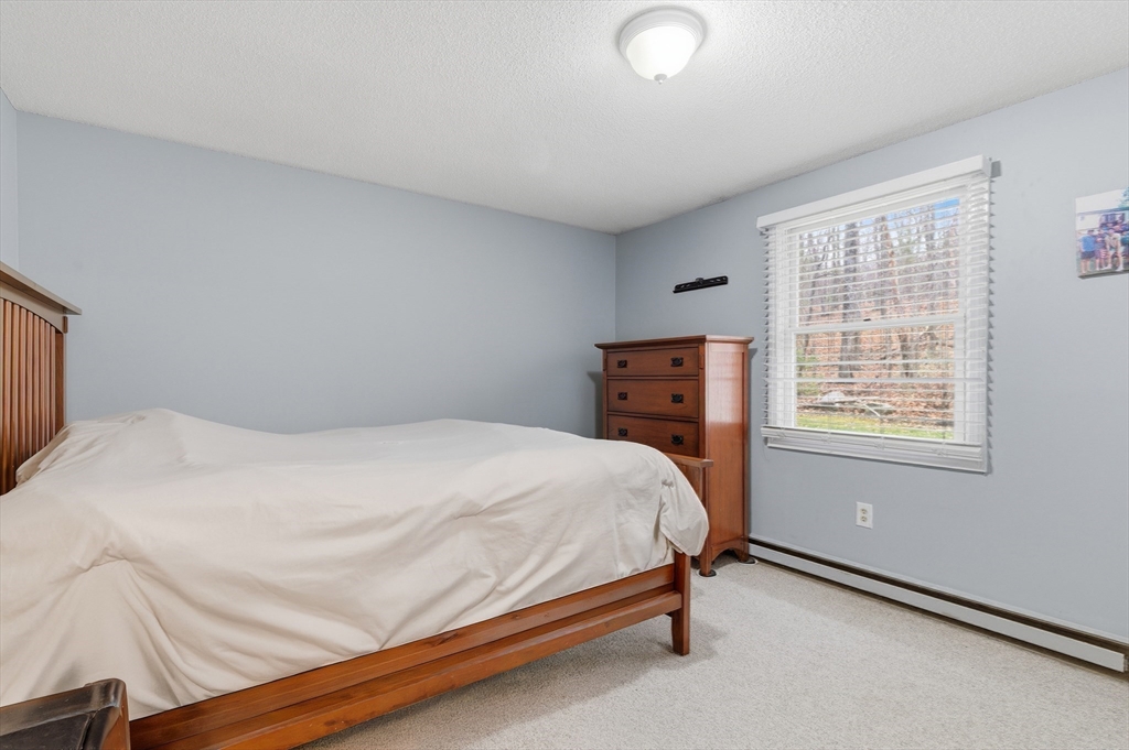 63 Klondike Road Dudley, MA 01571 - Photo 27 of 38