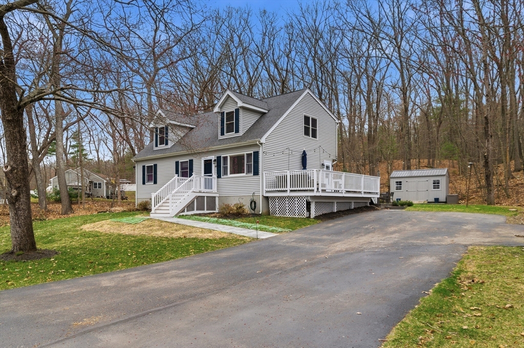 63 Klondike Road Dudley, MA 01571 - Photo 35 of 38