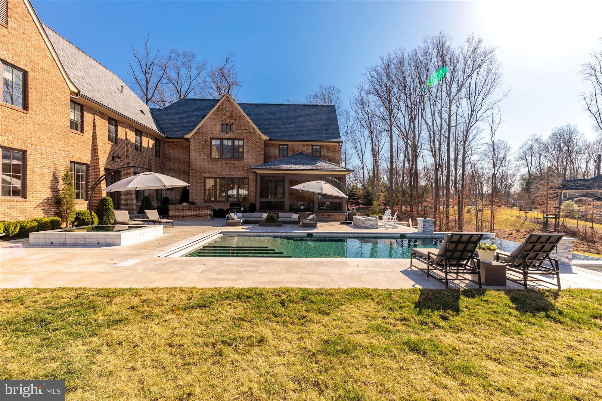 7720 Georgetown Pike McLean, VA 22102 - Photo 27 of 70 Marble Pool Coping