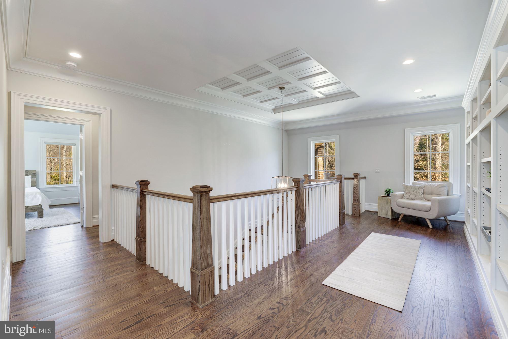 7720 Georgetown Pike McLean, VA 22102 - Photo 48 of 70 Upper Foyer