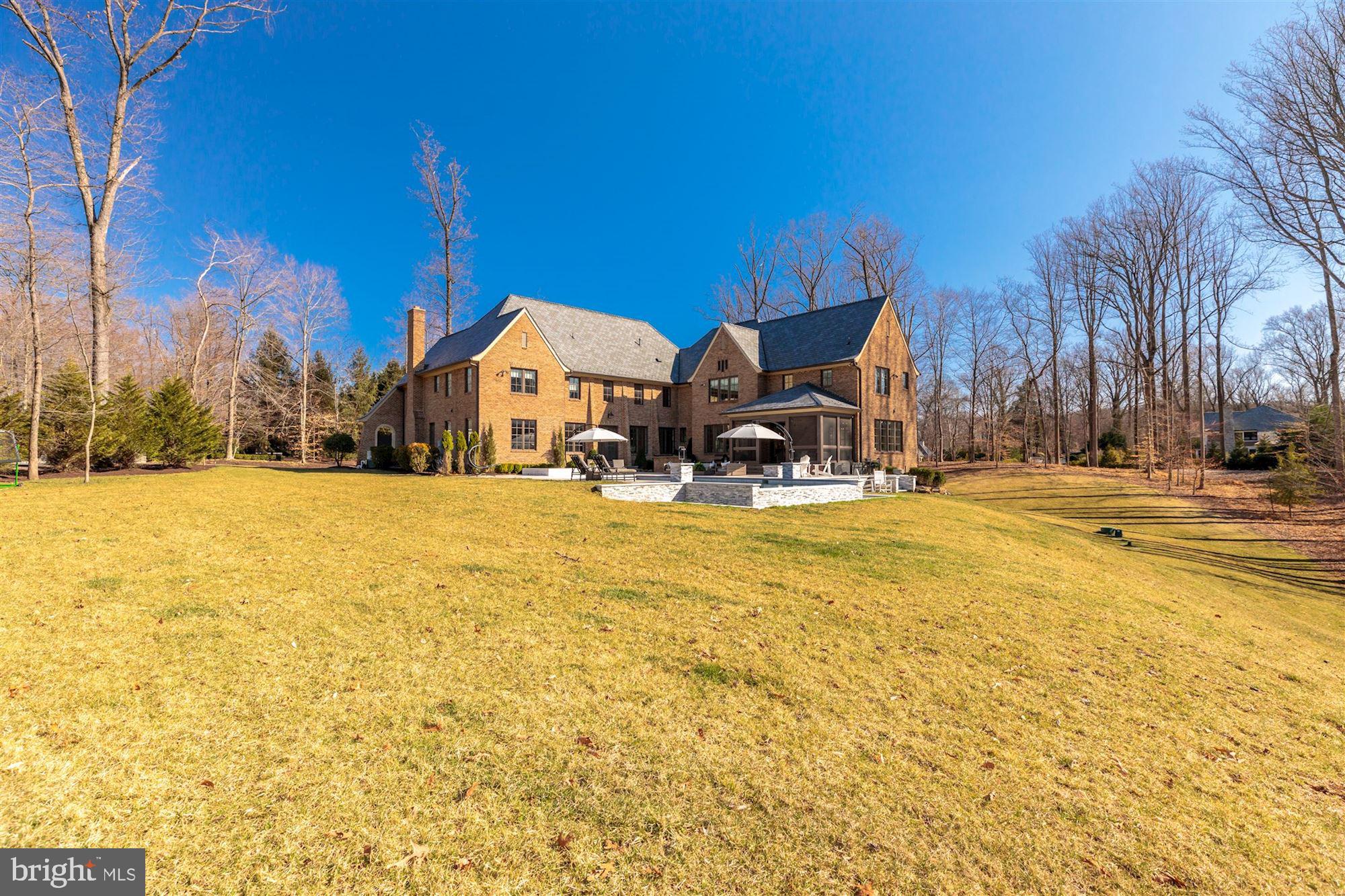 7720 Georgetown Pike McLean, VA 22102 - Photo 68 of 70 2.29 bucolic acres with truly beautiful vistas