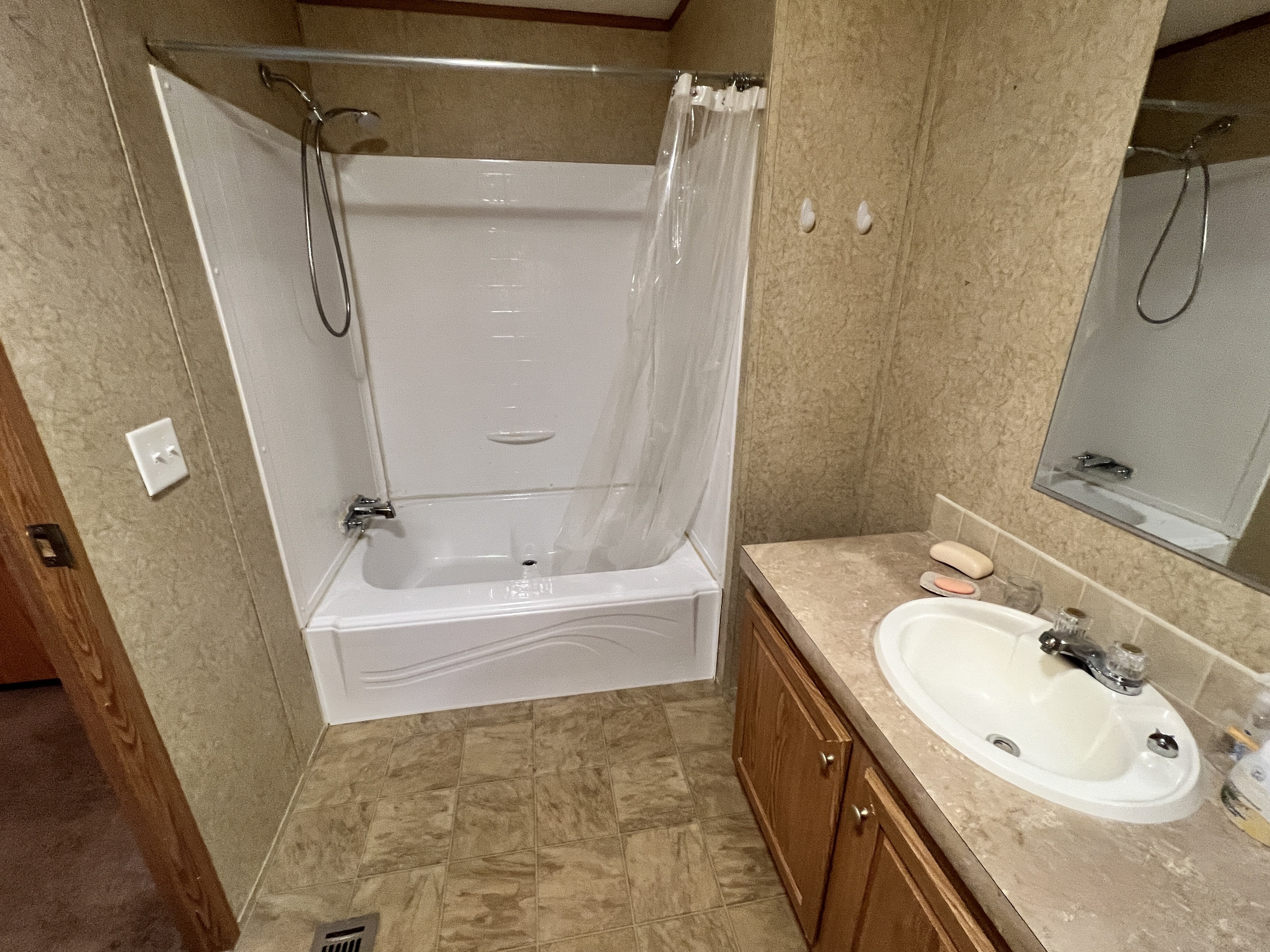 4630 Indianapolis Road Columbus, IN 47203 - Photo 10 of 15 Gallery Image 10