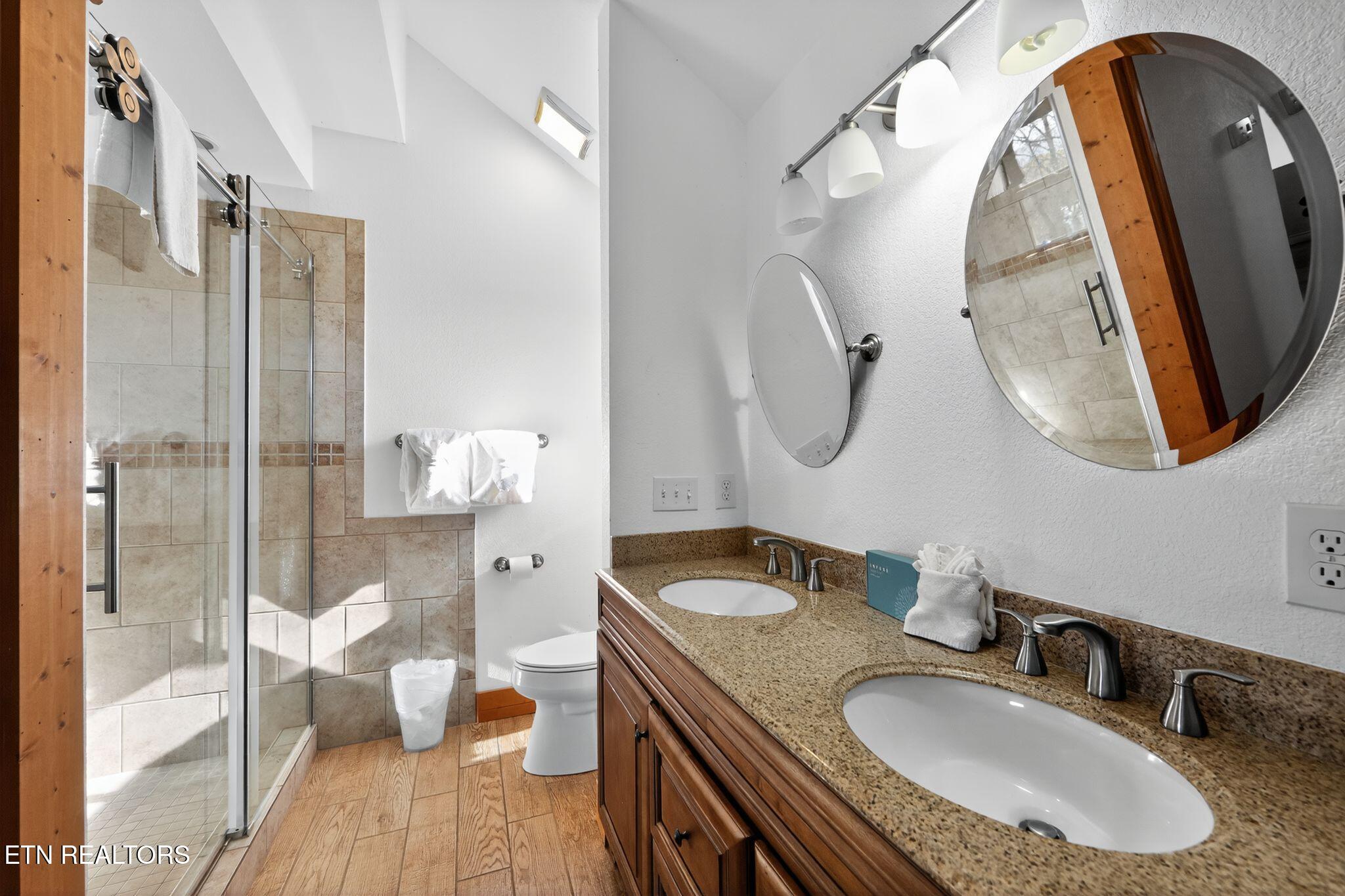 945 Cedar Springs Valley Road Sevierville, TN 37876 - Photo 32 of 44 36