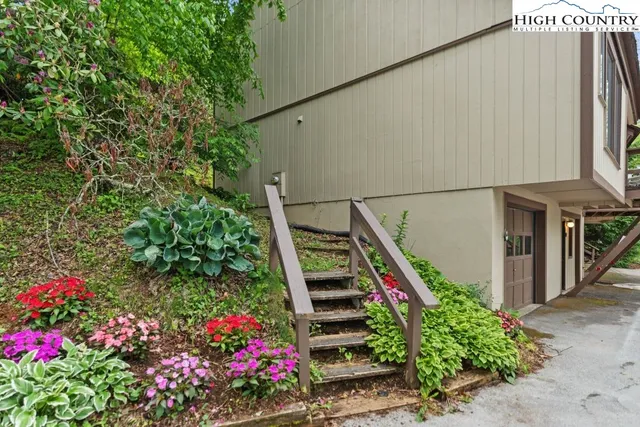 $449,000 | 1317 Sugar Mountain Drive, Unit M54, Sugar Mountain, NC 28604