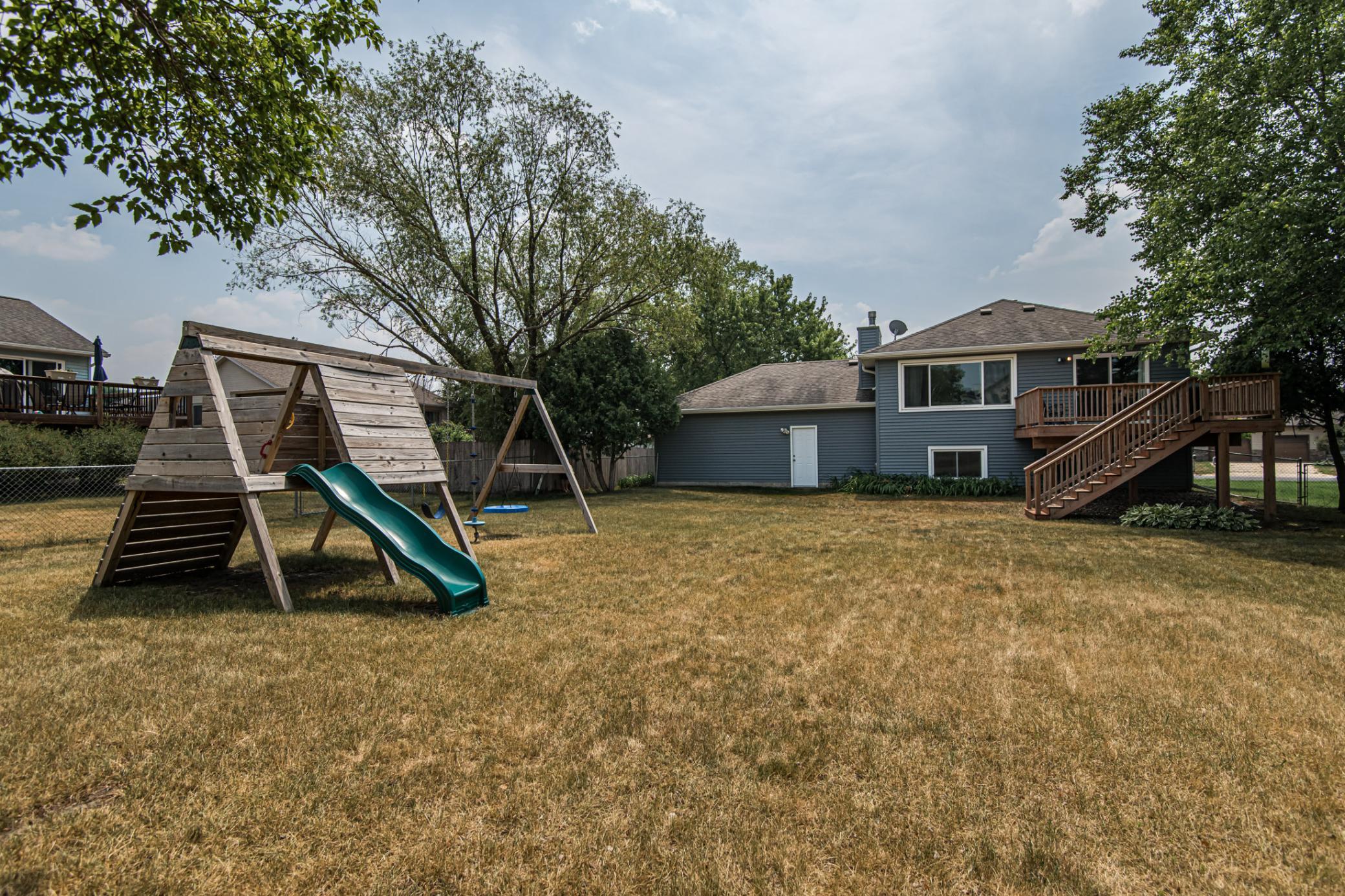 4415 56th Street Northwest Rochester, MN 55901 - Photo 5 of 30