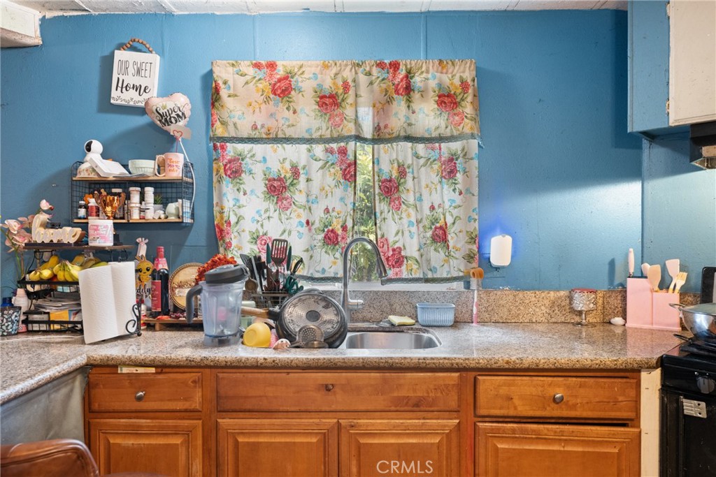 3825 Crestmore, Unit 313 Riverside, CA 92509 - Photo 6 of 24