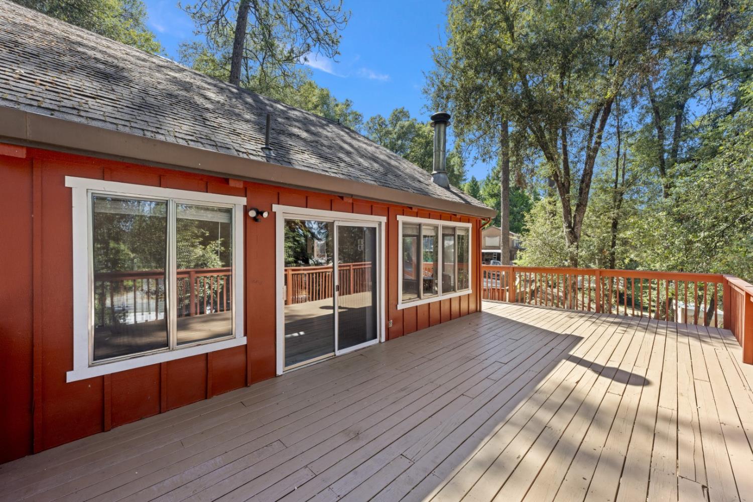 14036 Hilltop Road Pine Grove, CA 95665 - Photo 6 of 45