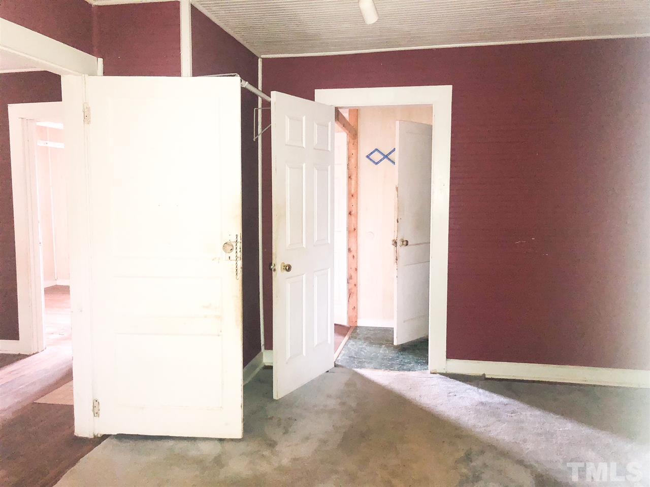 9909 Ridgeville Road Leasburg, NC 27291 - Photo 7 of 16