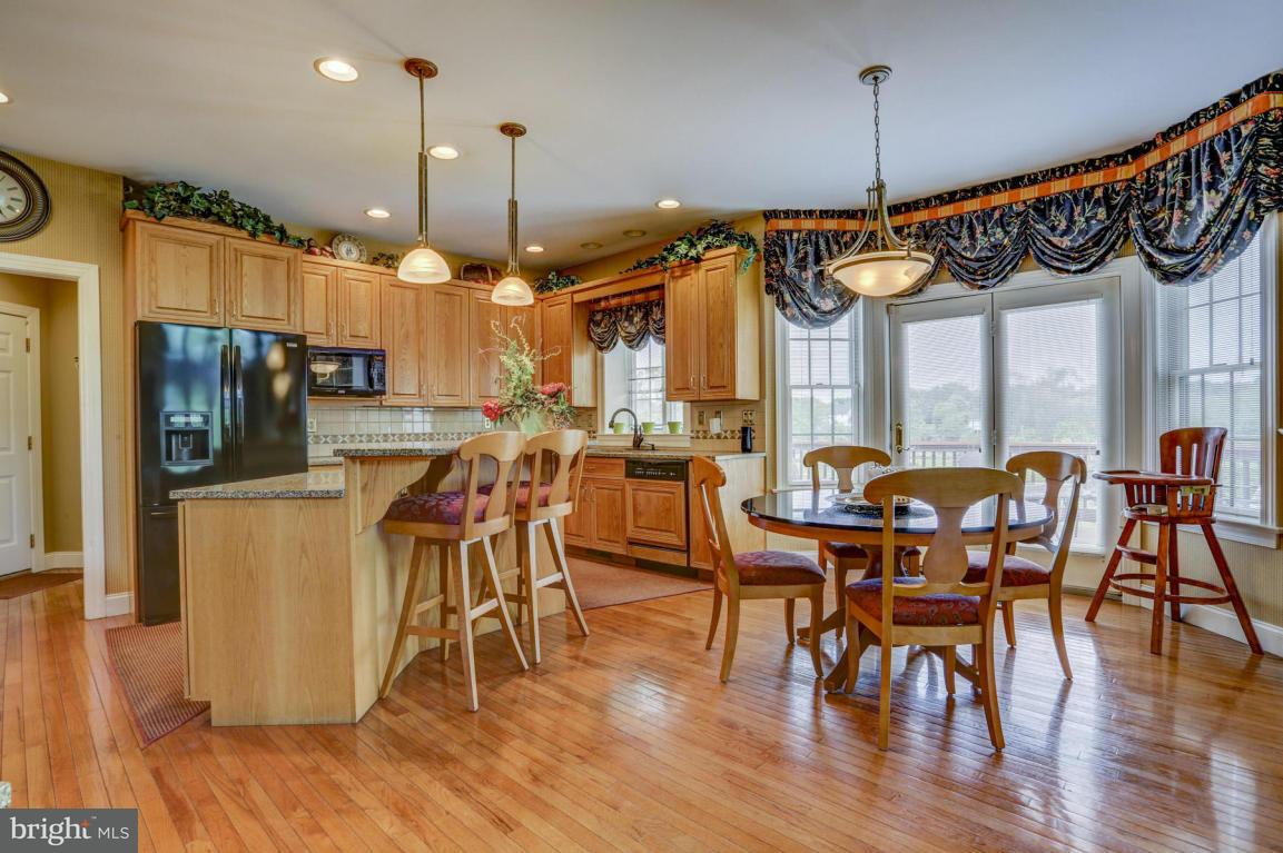 3034 Weaver Road Lititz, PA 17543 - Photo 4 of 42