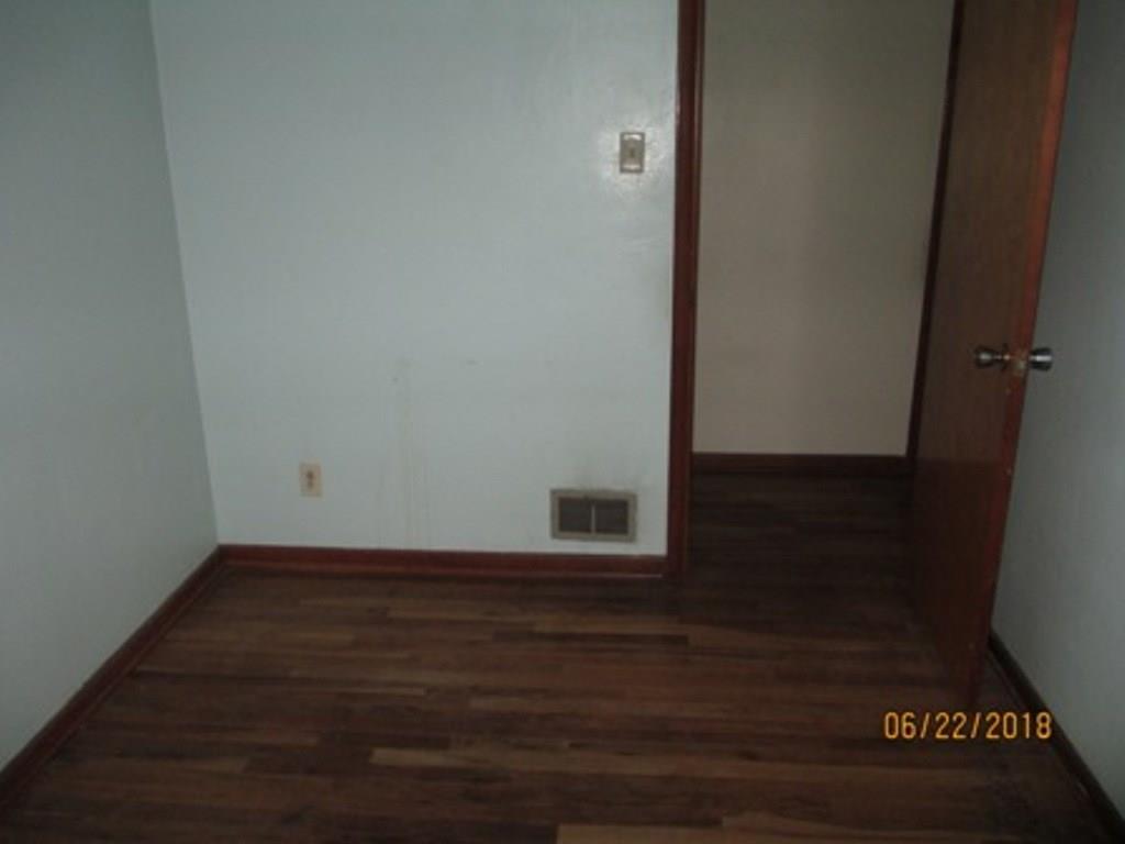 7592 Tyler Road Verona, PA 15147 - Photo 10 of 21 Gallery Image 10