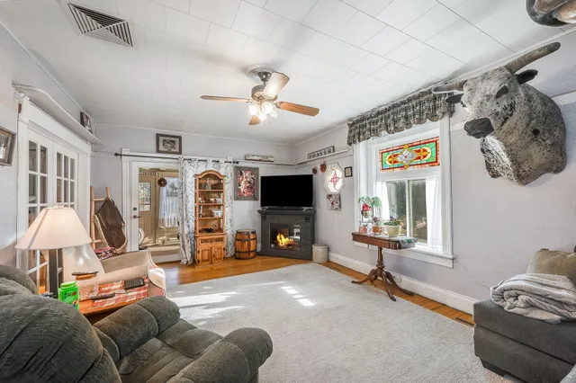 $399,000 | 87225 600th Avenue, Alpha, MN 56111