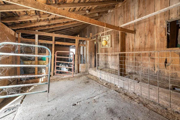 $399,000 | 87225 600th Avenue, Alpha, MN 56111