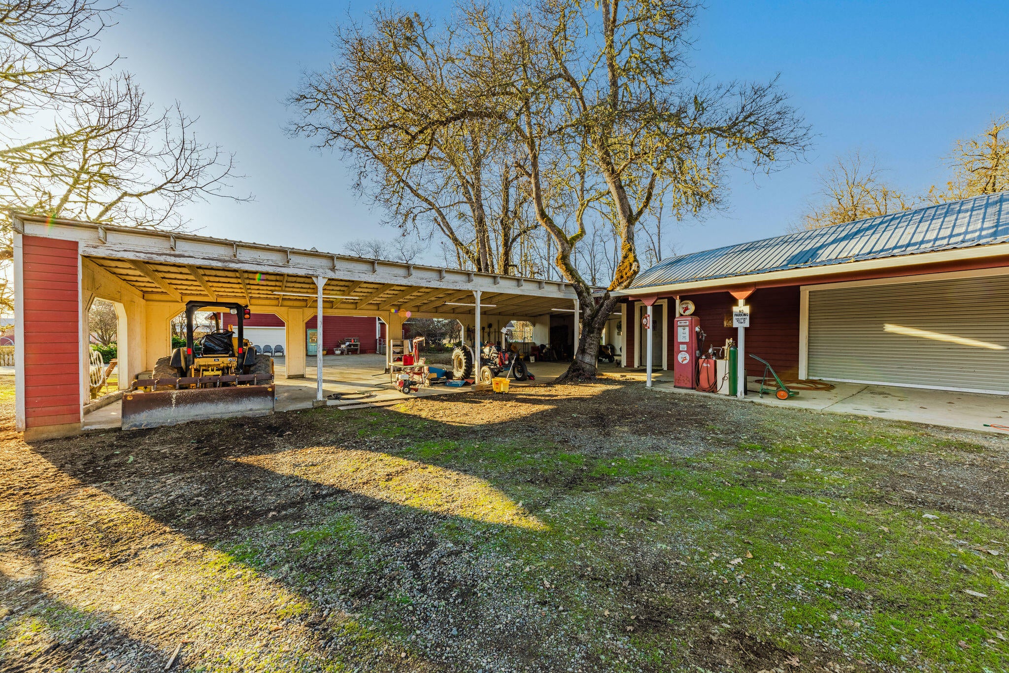 6790 Holland Loop Road Cave Junction, OR 97523 - Photo 83 of 150 HD-41