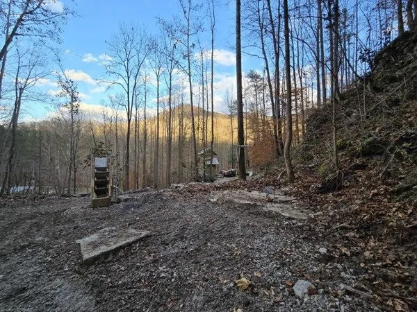 $109,900 | 1029 East Obey Lane, Wilder, TN 38589