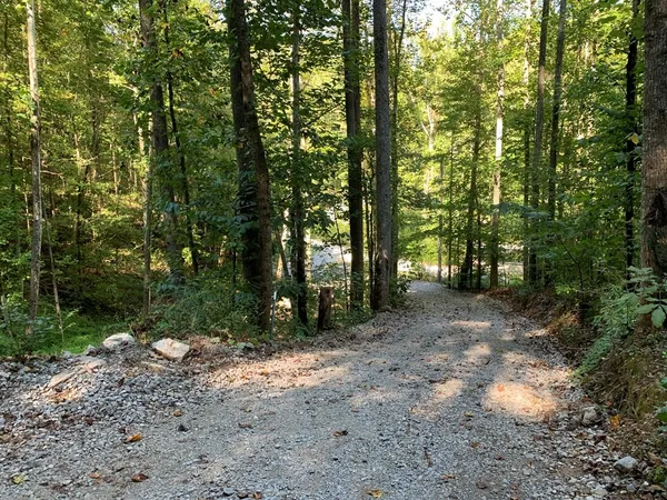 $109,900 | 1029 East Obey Lane, Wilder, TN 38589