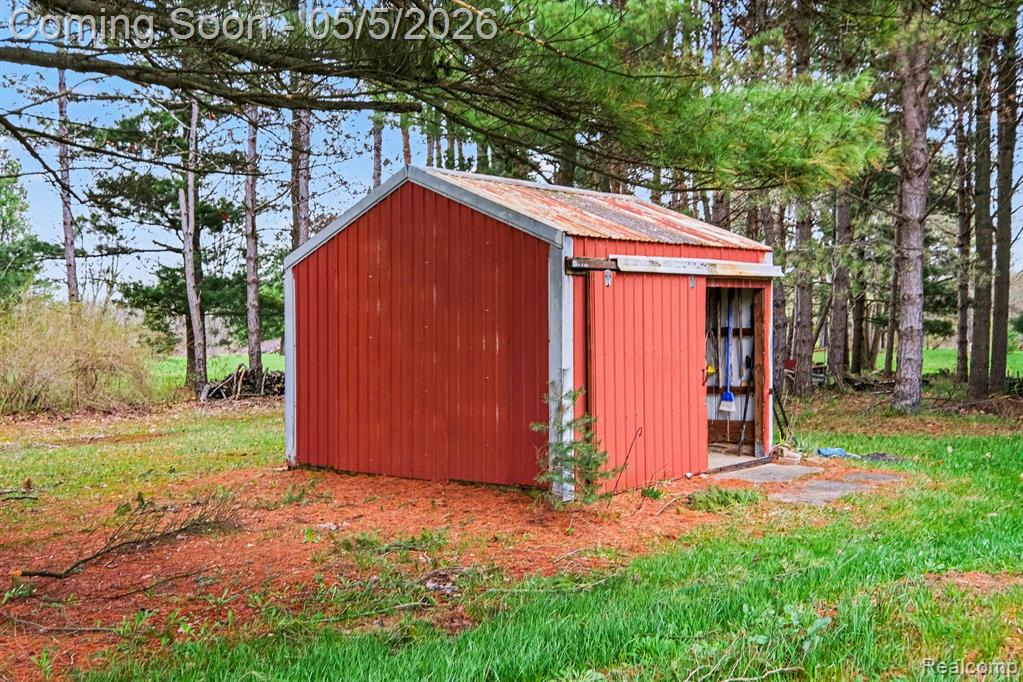 10060 North Linden Road Clio, MI 48420 - Photo 23 of 27
