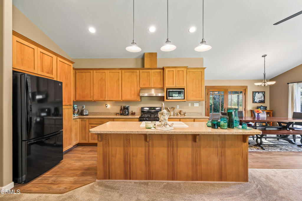 31195 Brush Creek Road Fort Bragg, CA 95437 - Photo 13 of 36 Kitchen
