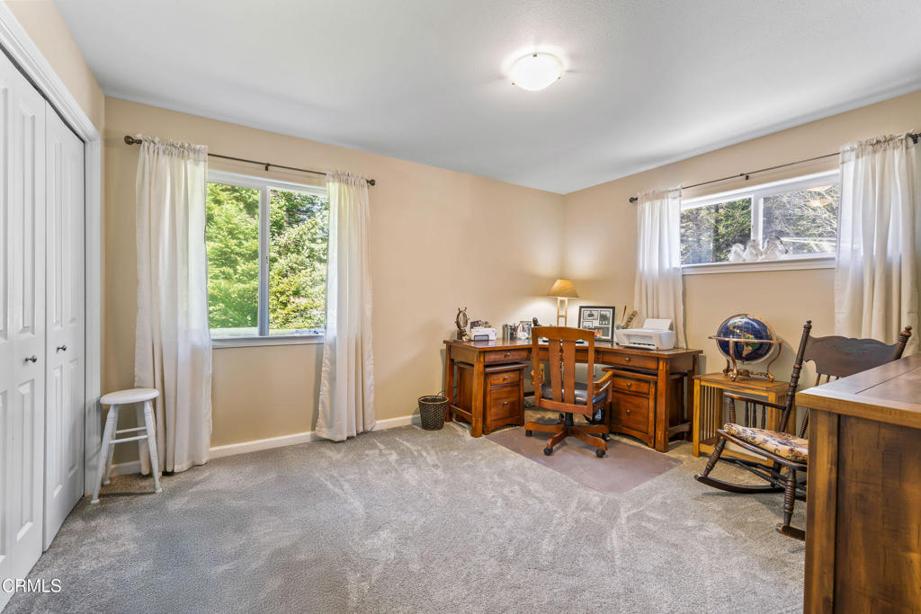 31195 Brush Creek Road Fort Bragg, CA 95437 - Photo 25 of 36 Guest Room/Office
