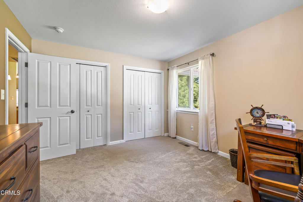 31195 Brush Creek Road Fort Bragg, CA 95437 - Photo 26 of 36 Guest Room/Office