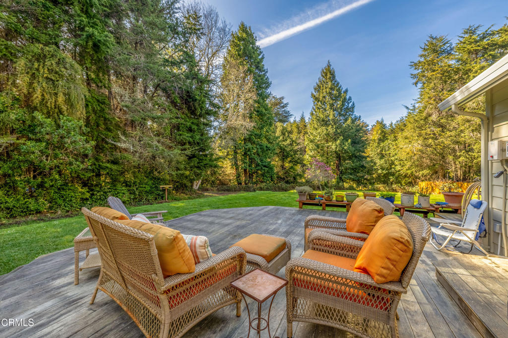 31195 Brush Creek Road Fort Bragg, CA 95437 - Photo 28 of 36 Rear Deck