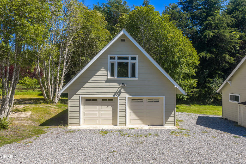 31195 Brush Creek Road Fort Bragg, CA 95437 - Photo 5 of 36 BrushCreek-V3-07