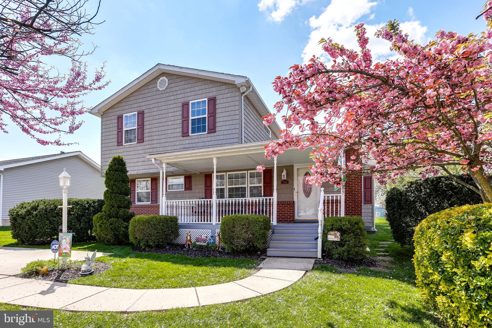 7844 North Cove Road Baltimore, MD 21219 - Photo 1 of 31 Cape Cod with Cedar Shake Siding
