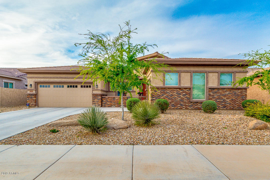 15658 West Berkeley Road Goodyear, AZ 85395 - Photo 3 of 39 03-Berkeley