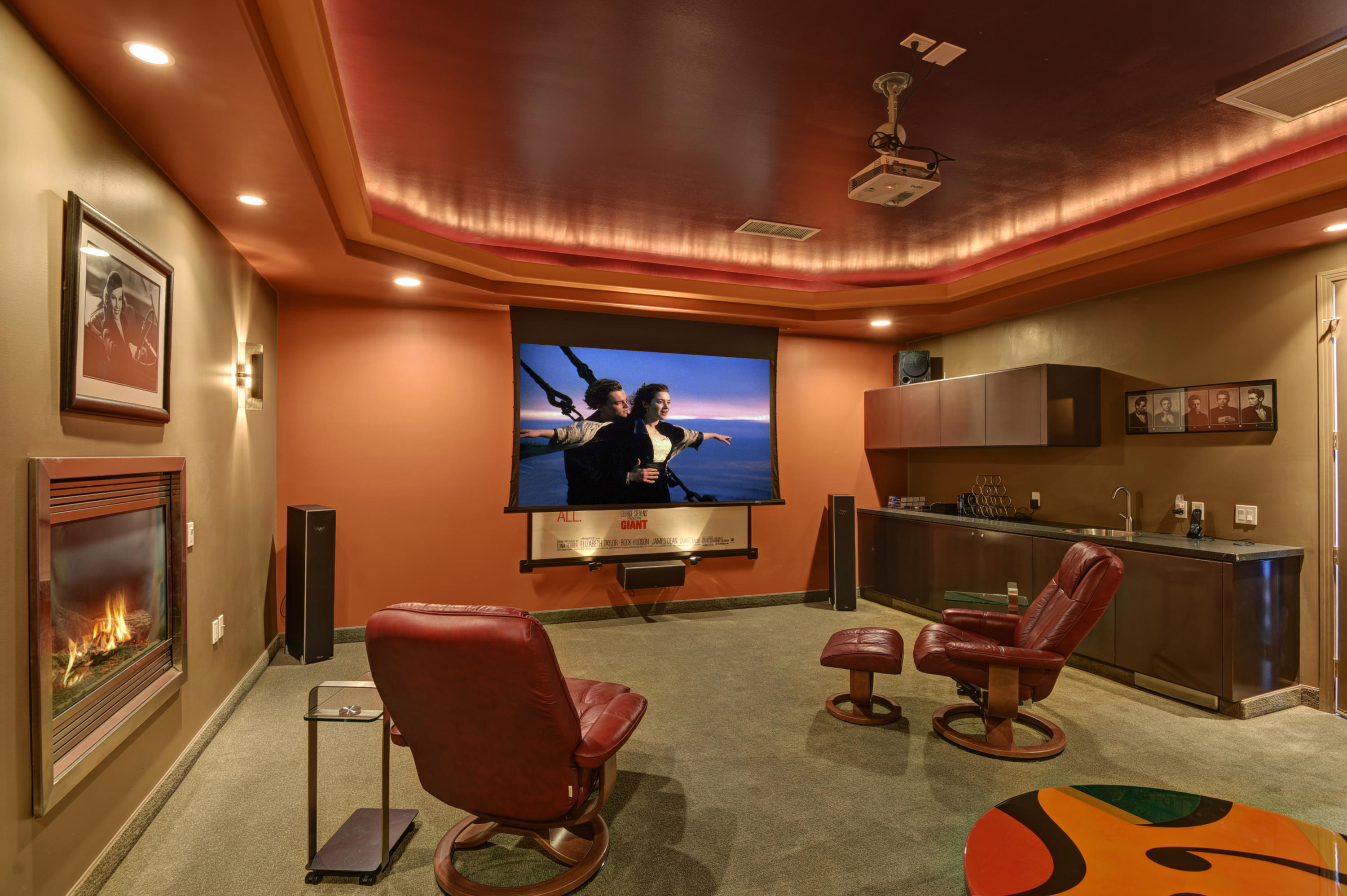 73543 Juniper Street Palm Desert, CA 92260 - Photo 41 of 44 a room with furniture