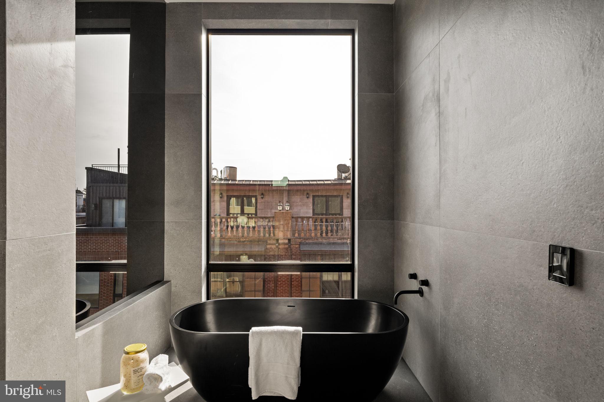 1428 Kenilworth Street Philadelphia, PA 19146 - Photo 38 of 58 Primary Bath