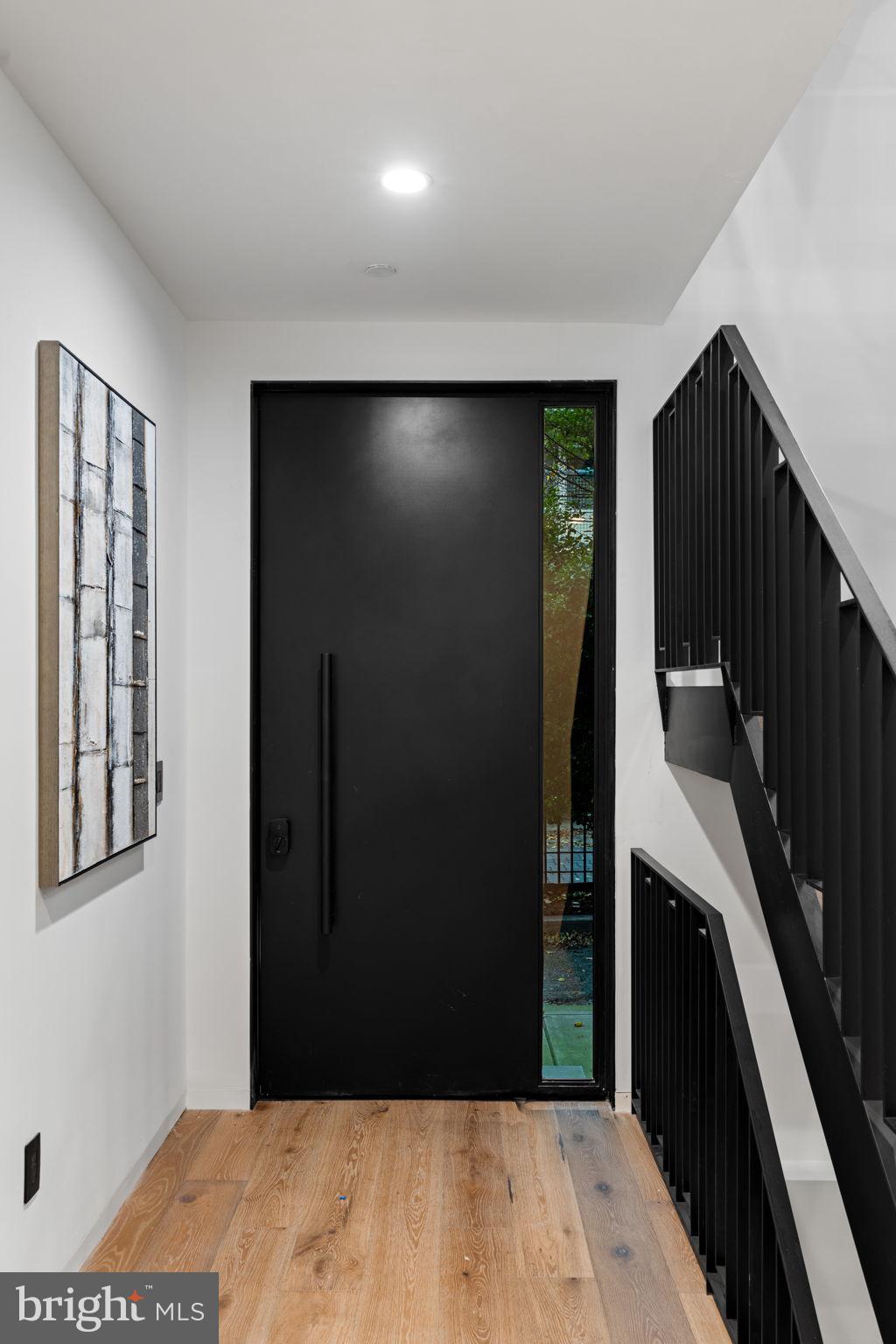 1428 Kenilworth Street Philadelphia, PA 19146 - Photo 4 of 58 Front Door