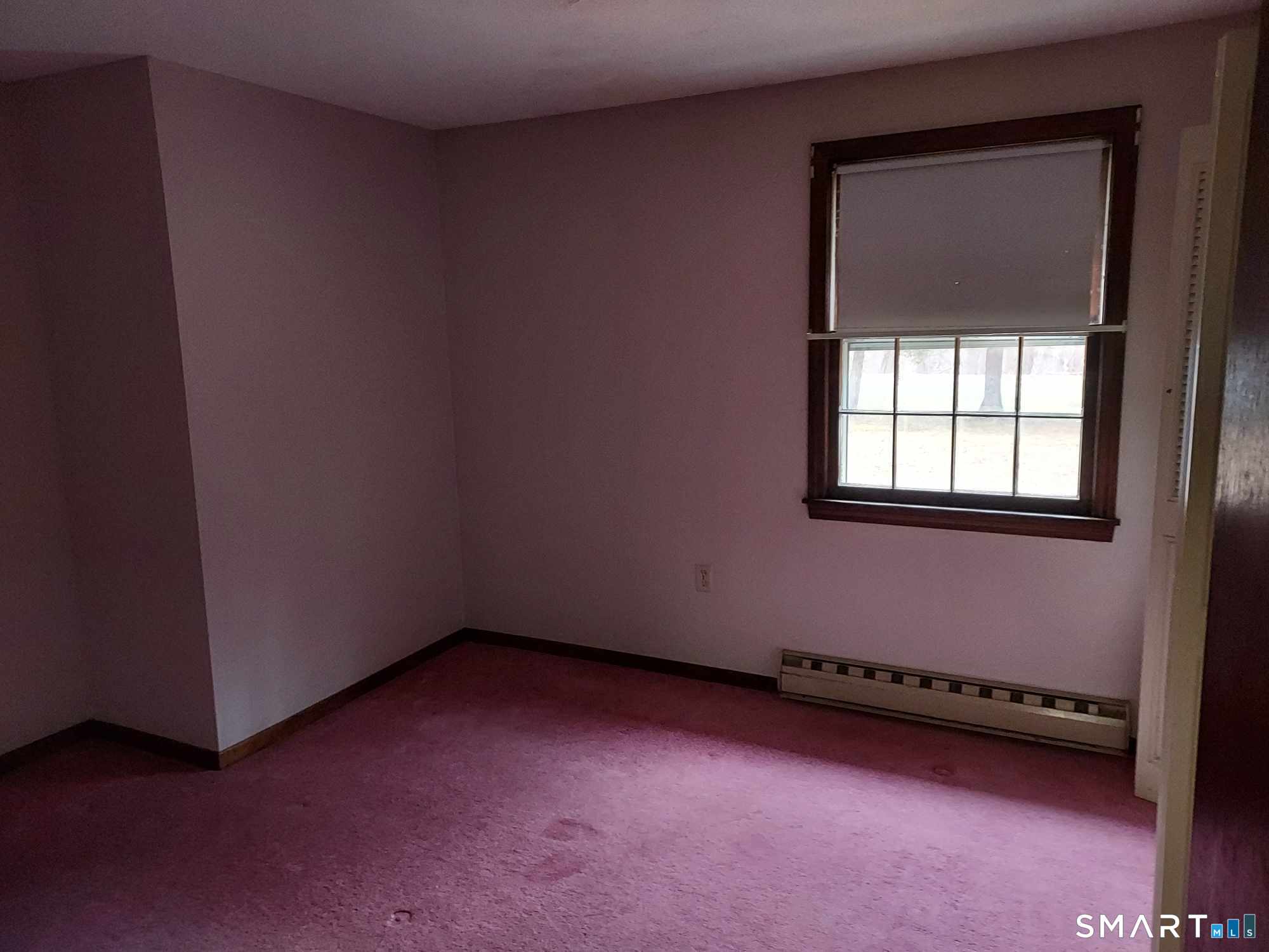 38 Old Middletown Avenue East Hampton, CT 06424 - Photo 7 of 13 an empty room with a window
