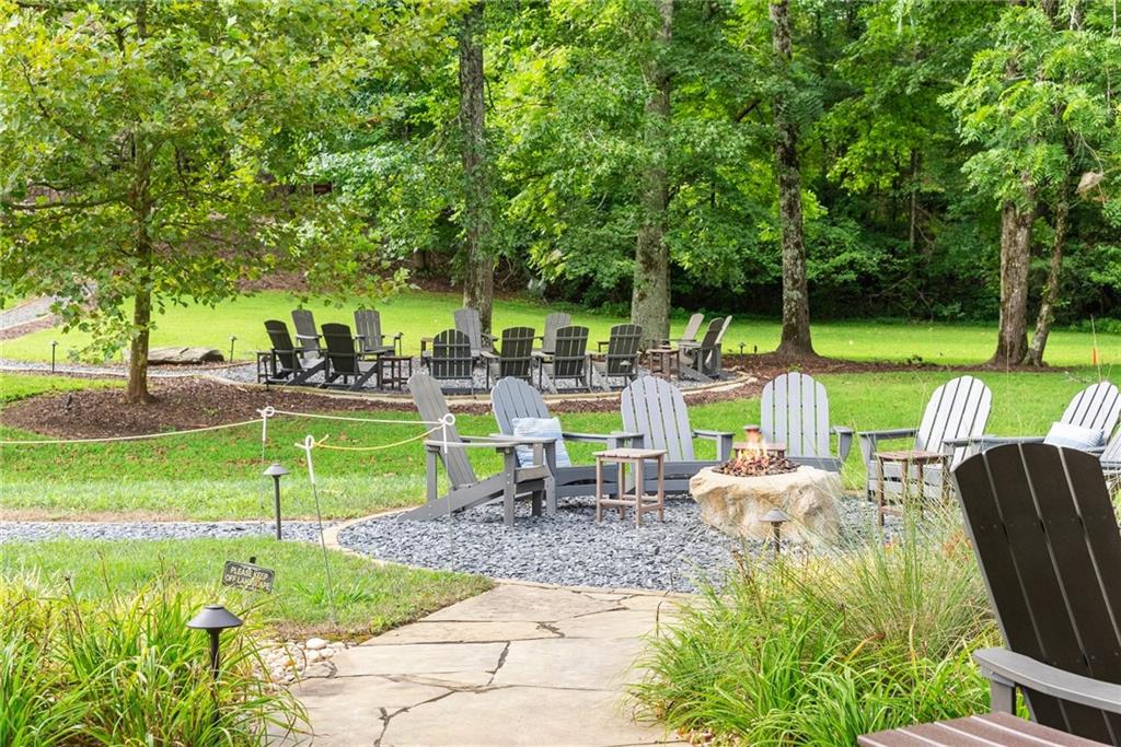 253 Happy Trails Way Jasper, GA 30143 - Photo 11 of 97