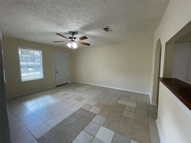 $1,075 | 100 Plum Orchard Road, Unit B, Covington, GA 30016