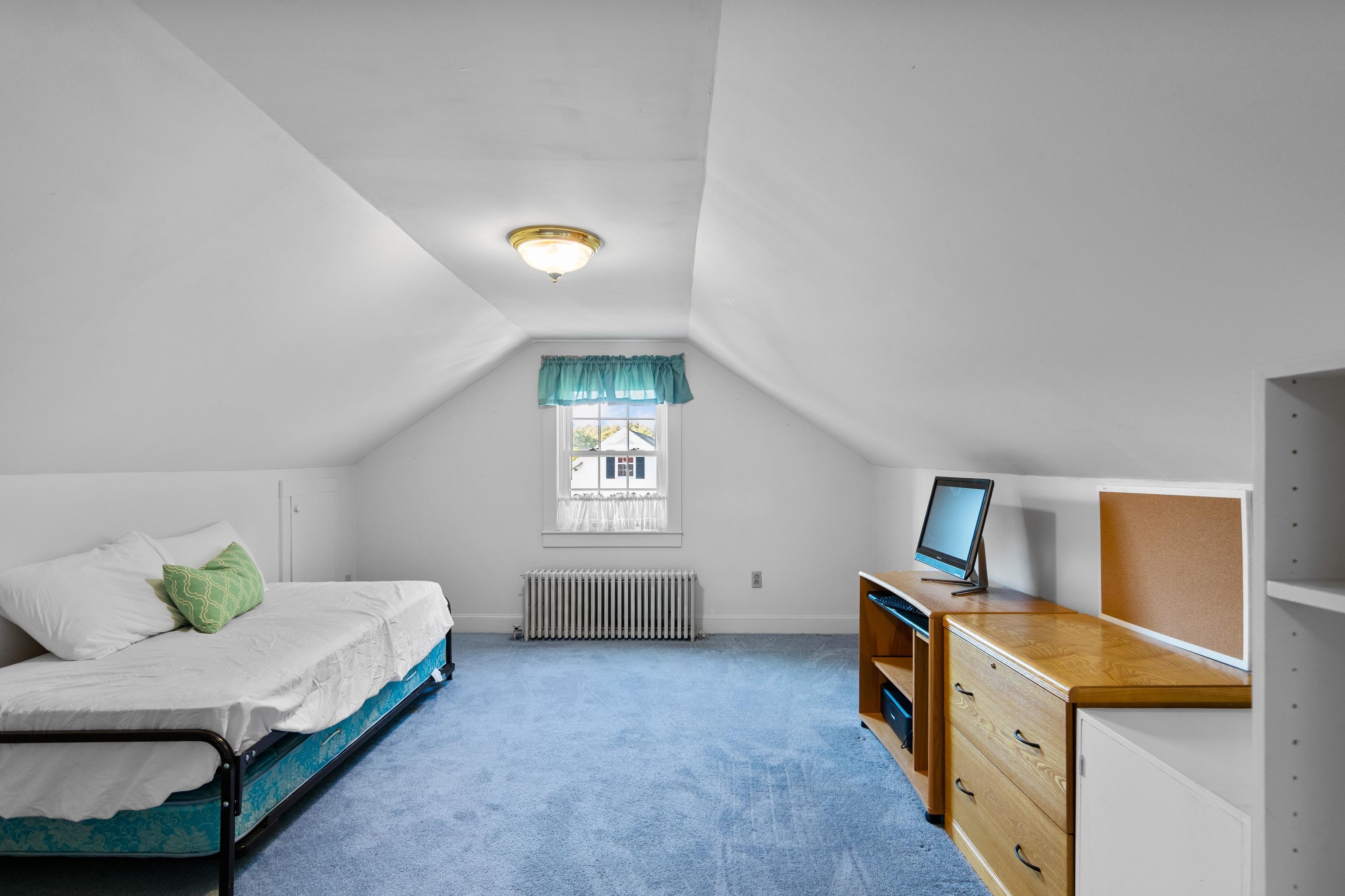 8 Hawthorne Road Dover, NH 03820 - Photo 26 of 40 Gallery Image 26