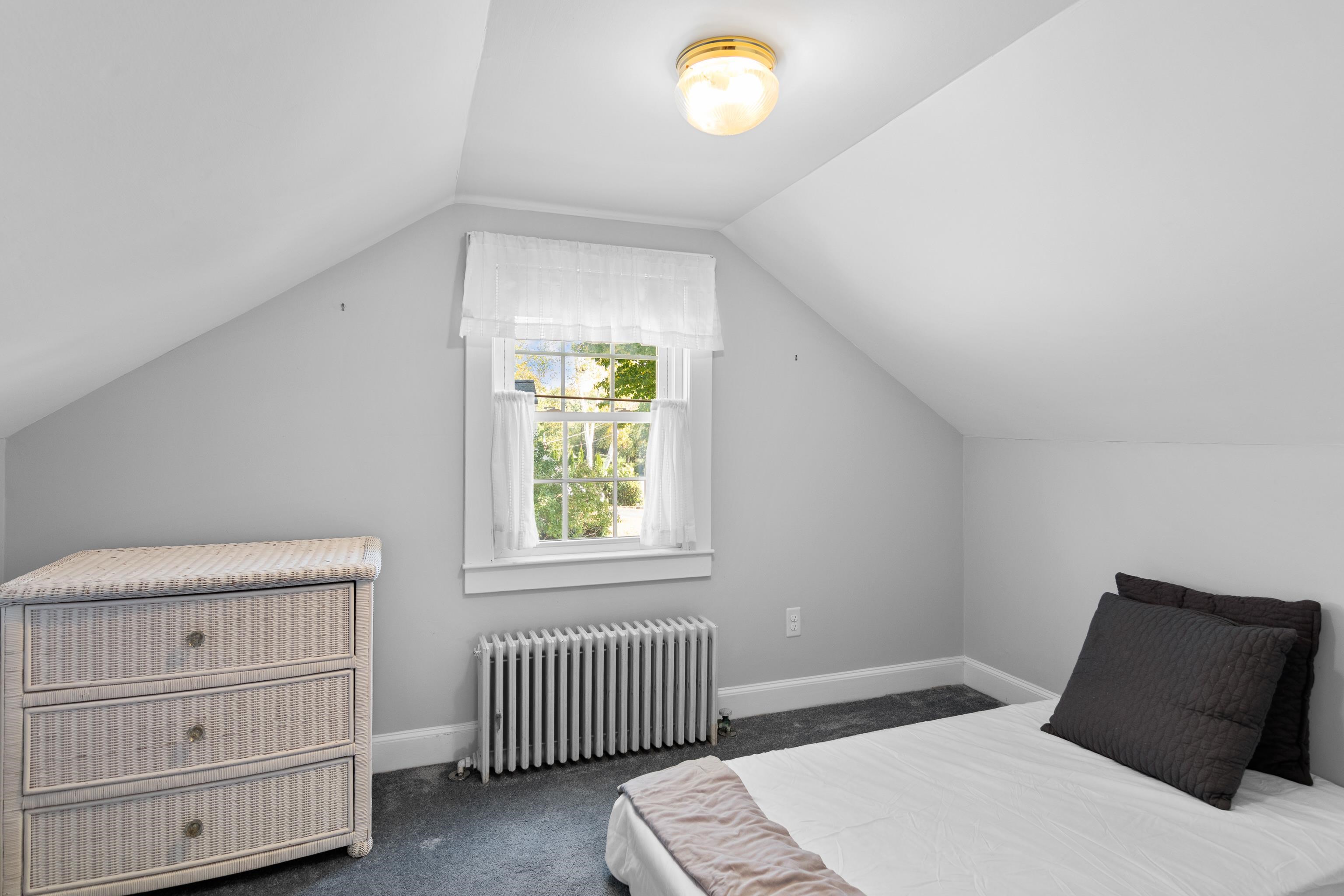 8 Hawthorne Road Dover, NH 03820 - Photo 30 of 40 Gallery Image 30