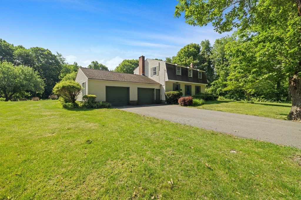 176 Davis Road Westminster, MA 01473 - Photo 3 of 37