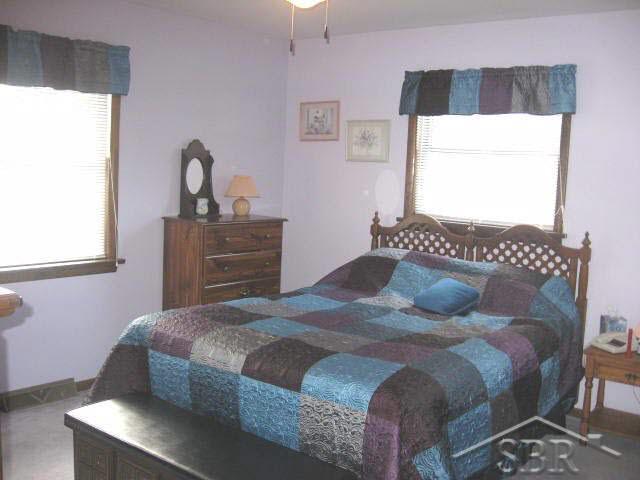 11120 Frost Road Freeland, MI 48623 - Photo 3 of 10 20041681-2.JPG