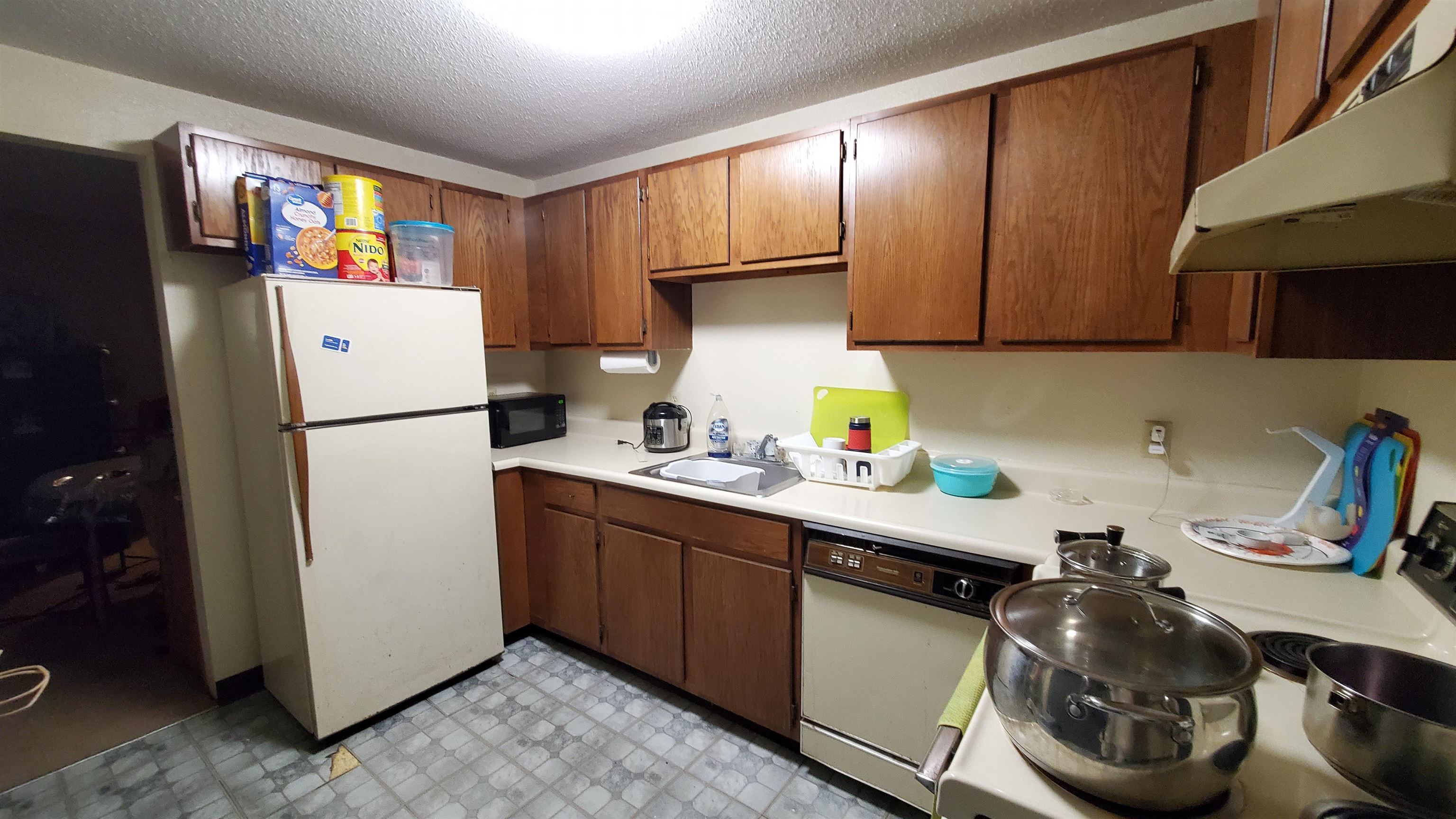 20 Wolf Road, Unit F111 Lebanon, NH 03766 - Photo 3 of 4