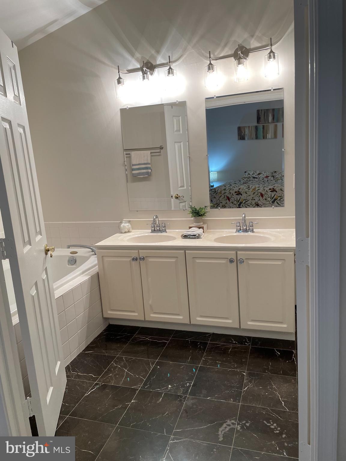 119 Ridgepoint Place Gaithersburg, MD 20878 - Photo 11 of 15