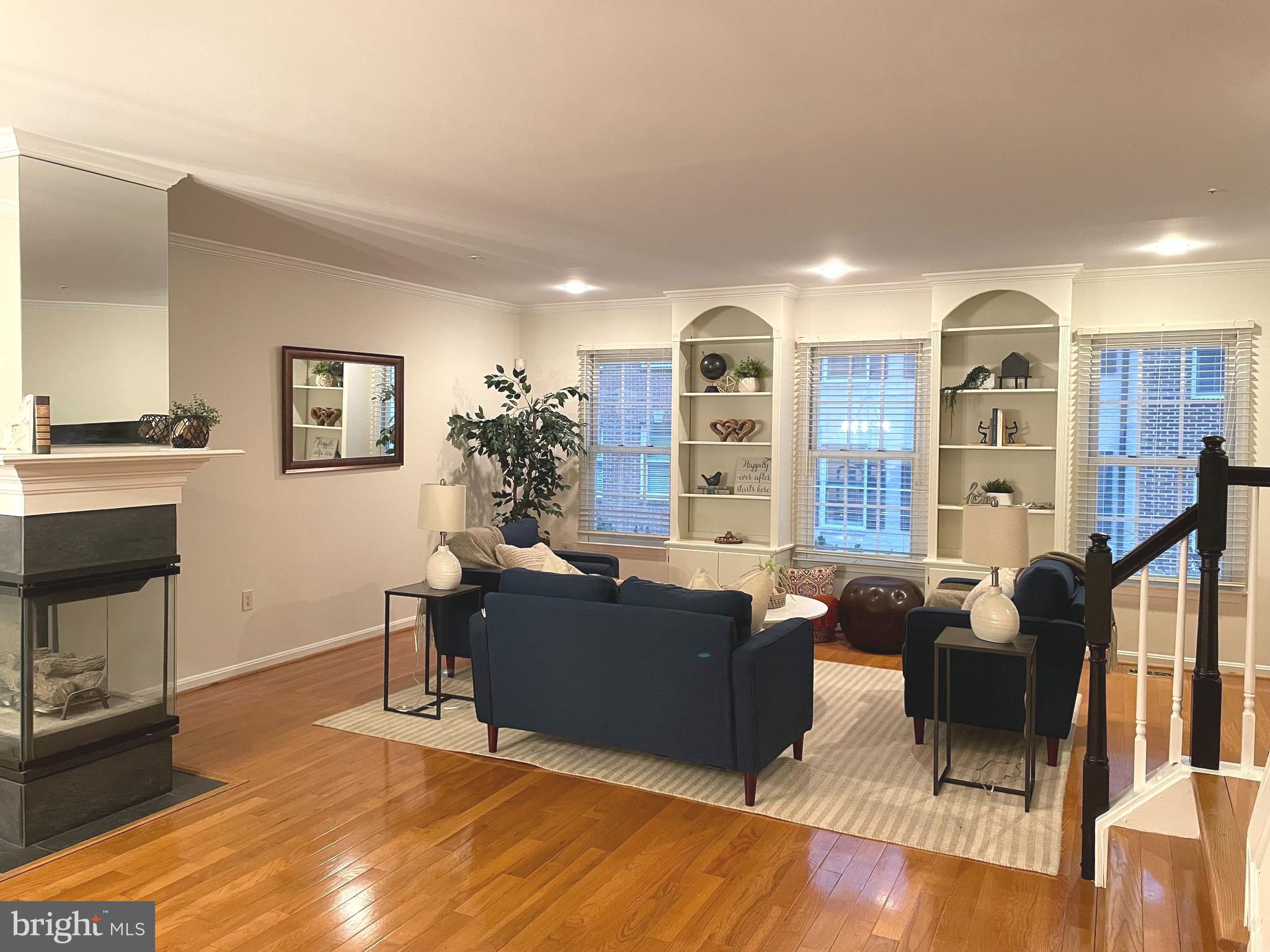 119 Ridgepoint Place Gaithersburg, MD 20878 - Photo 2 of 15