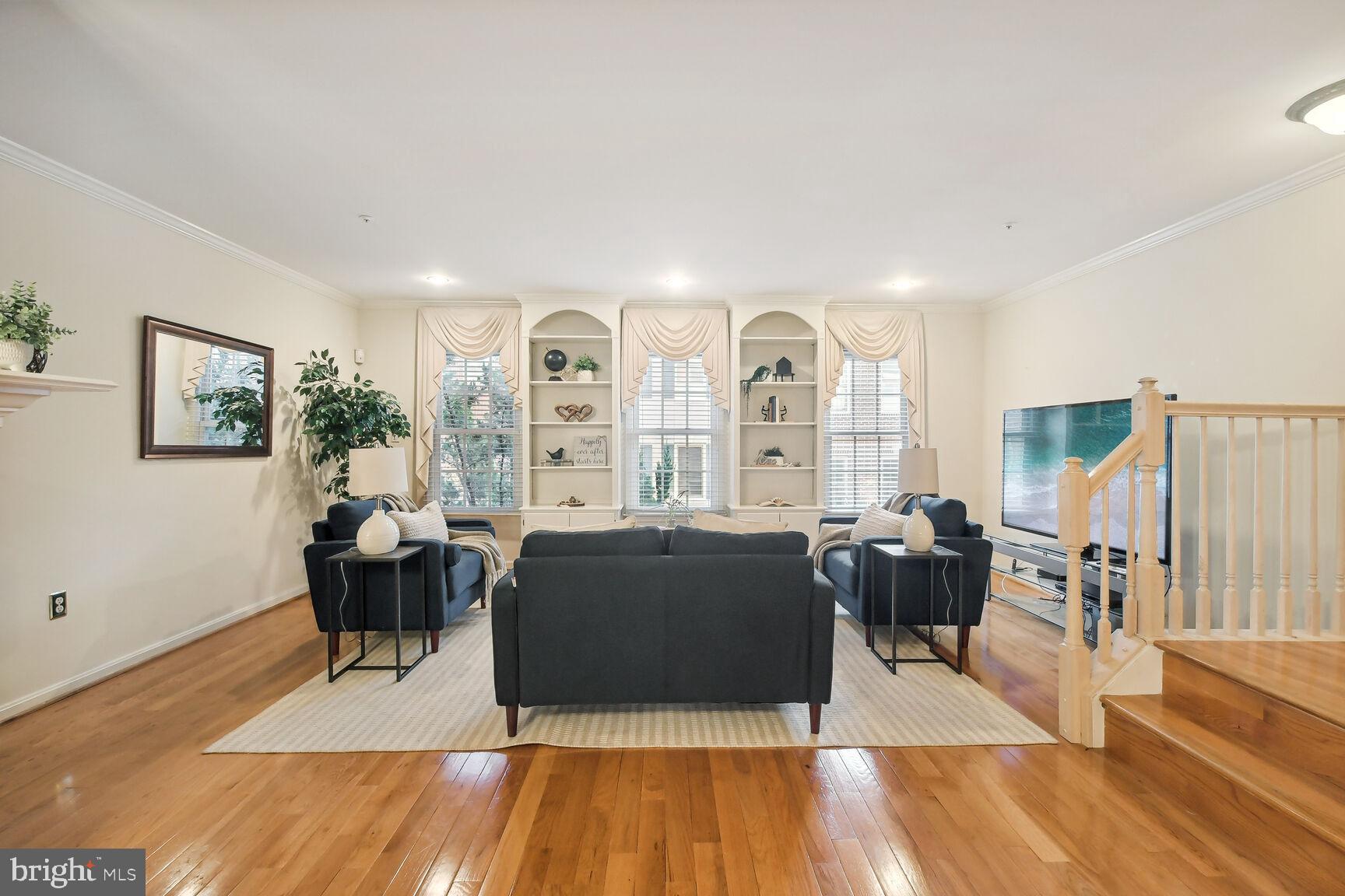 119 Ridgepoint Place Gaithersburg, MD 20878 - Photo 3 of 15