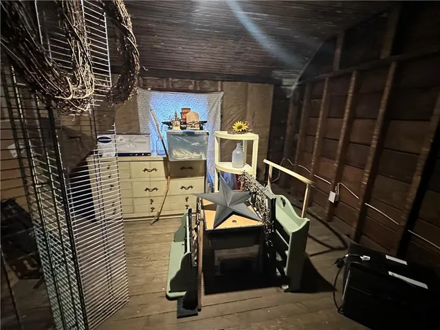 a view of an outdoor space