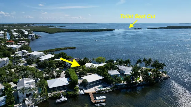 a view of a house with a garage