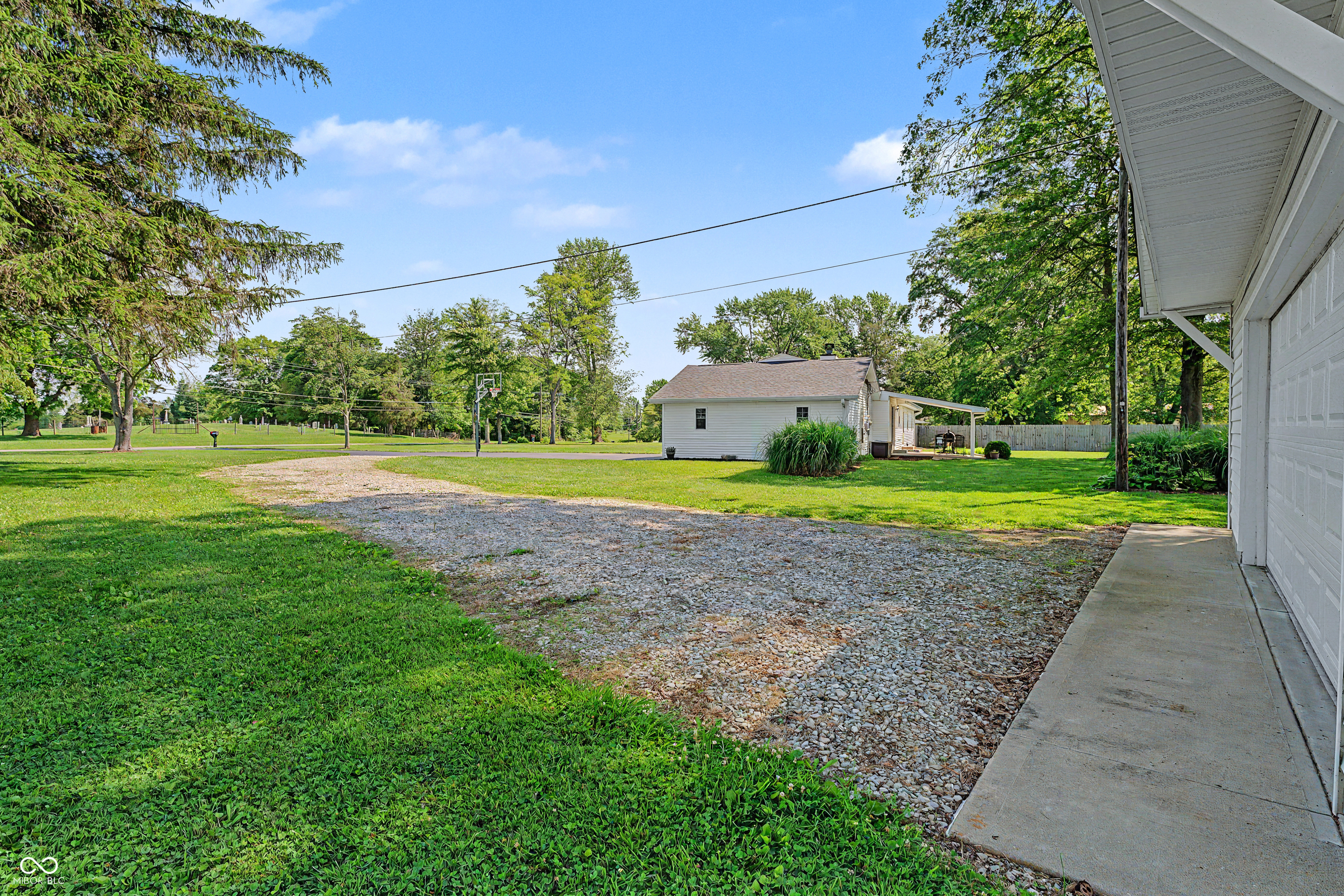 11975 East Legal Tender Road Columbus, IN 47203 - Photo 88 of 91