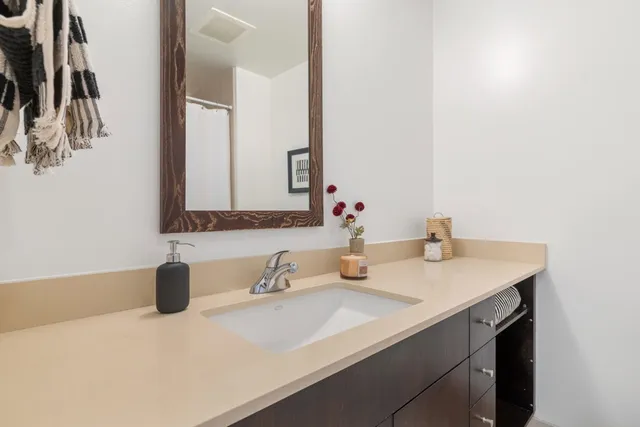 $599,000 | 585-585 9th Street, Unit 443, Oakland, CA 94607