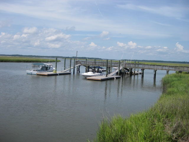 2 Wharf Ferry Road Edisto Island, SC 29438 - Photo 2 of 27 2 Wharf Ferry Road 002