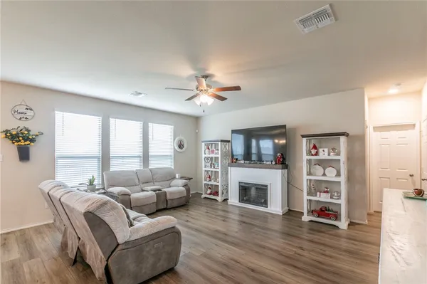 $455,000 | 2824 Jackal Drive, Lorena, TX 76655