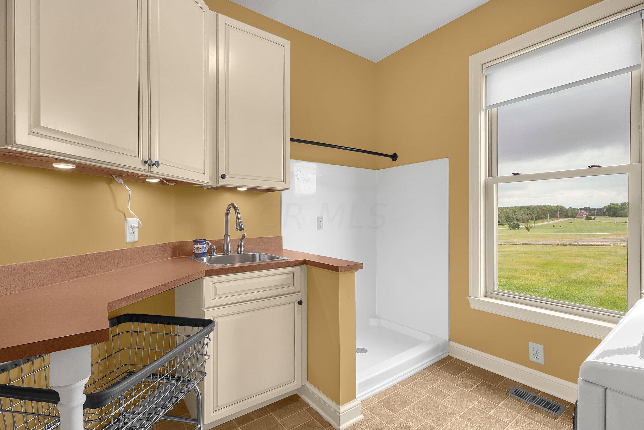 18780 Winchester Road Circleville, OH 43113 - Photo 19 of 78 laundry