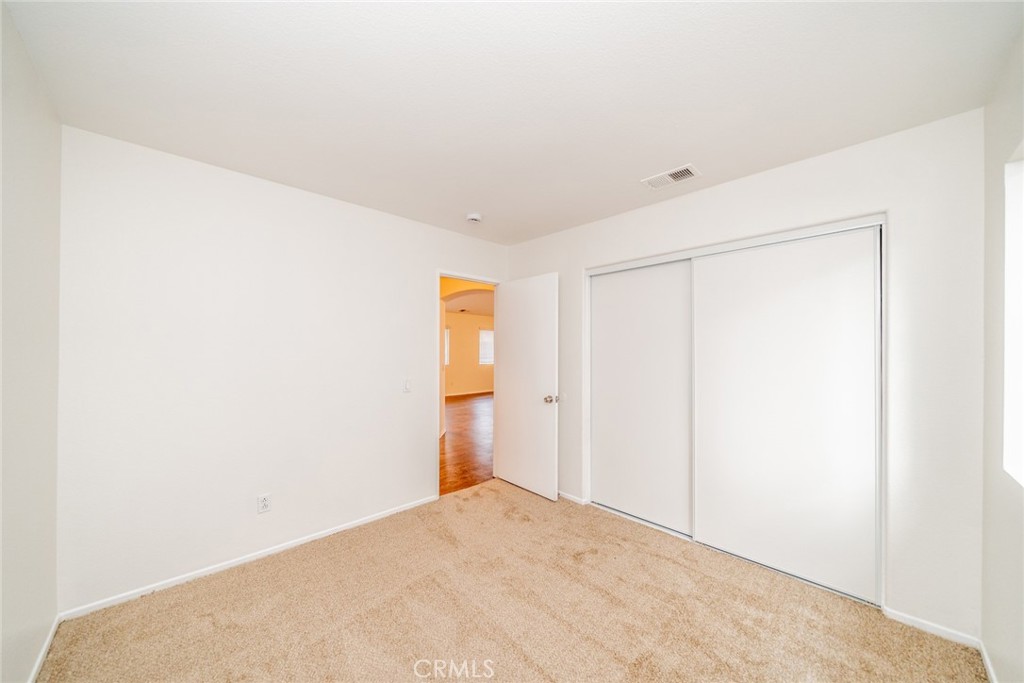 635 Laxford Road San Jacinto, CA 92583 - Photo 25 of 37 a view of an empty room